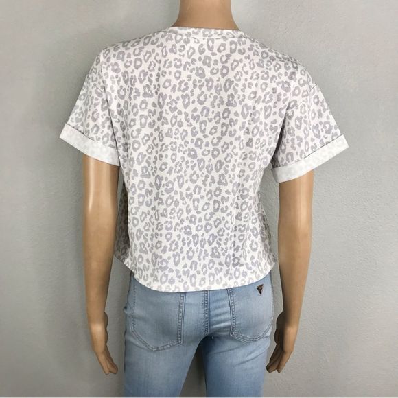 Super Mama Leopard Cropped Knit Top - Picture 7 of 8